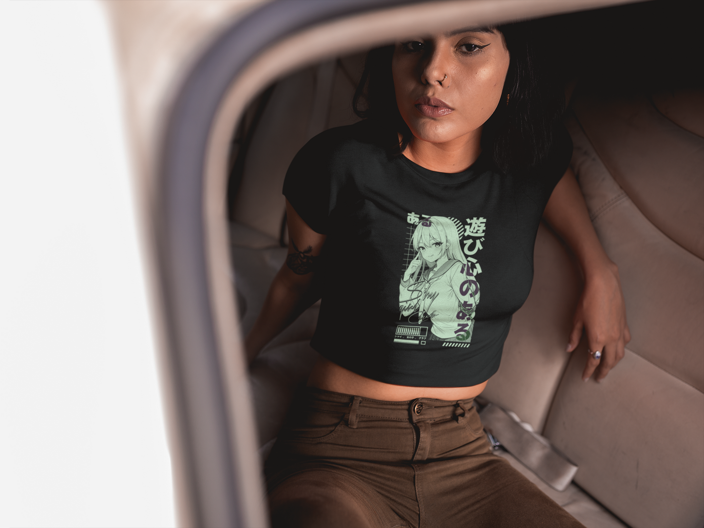 Shy Girl Club Akari Crop